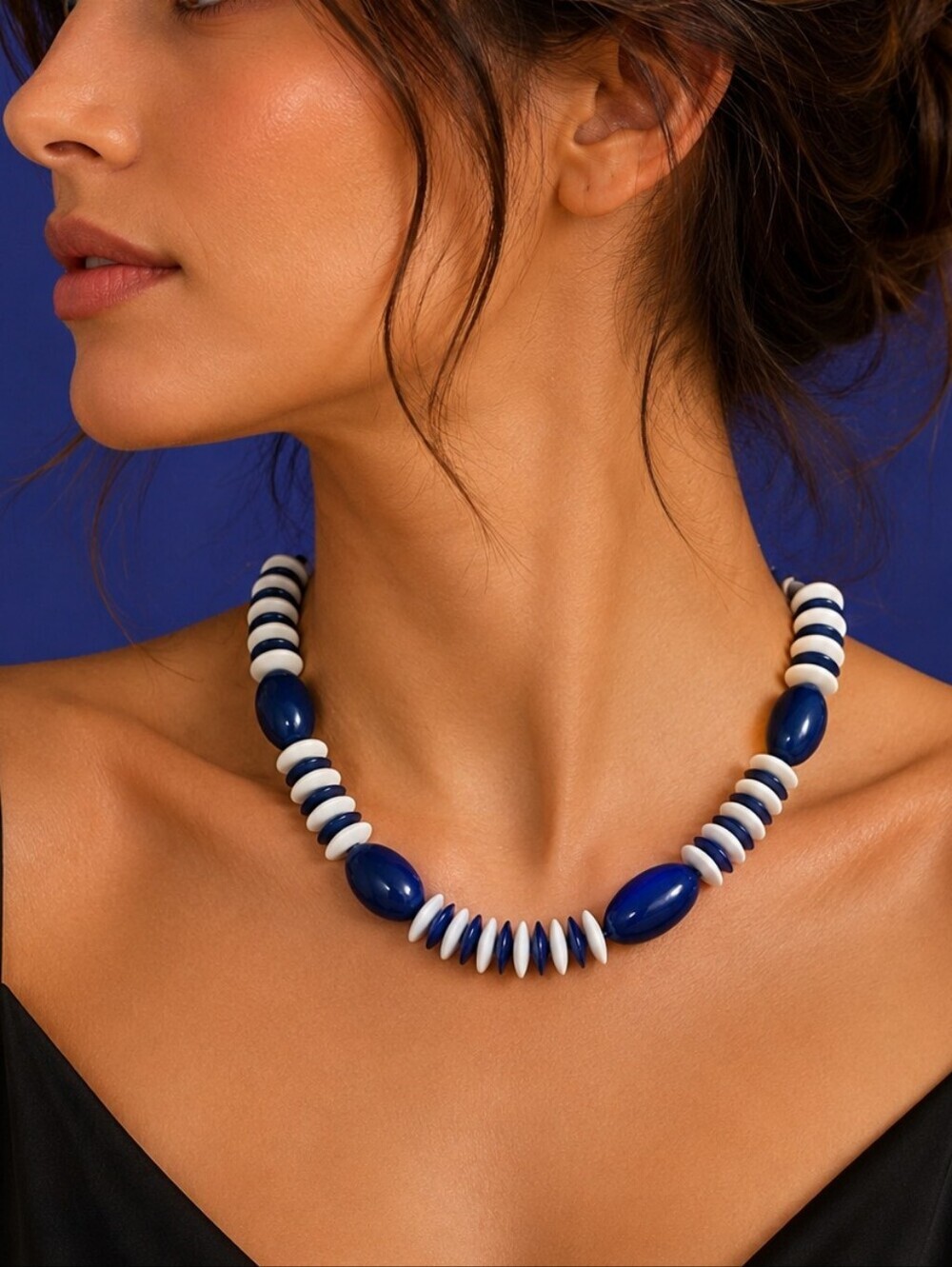 Vintage 1980s Blue and White Beaded Nautical Sailor Necklace